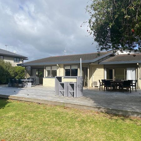 Golfers Delight In Quiet Cul De Sac Villa Mount Maunganui Exterior foto