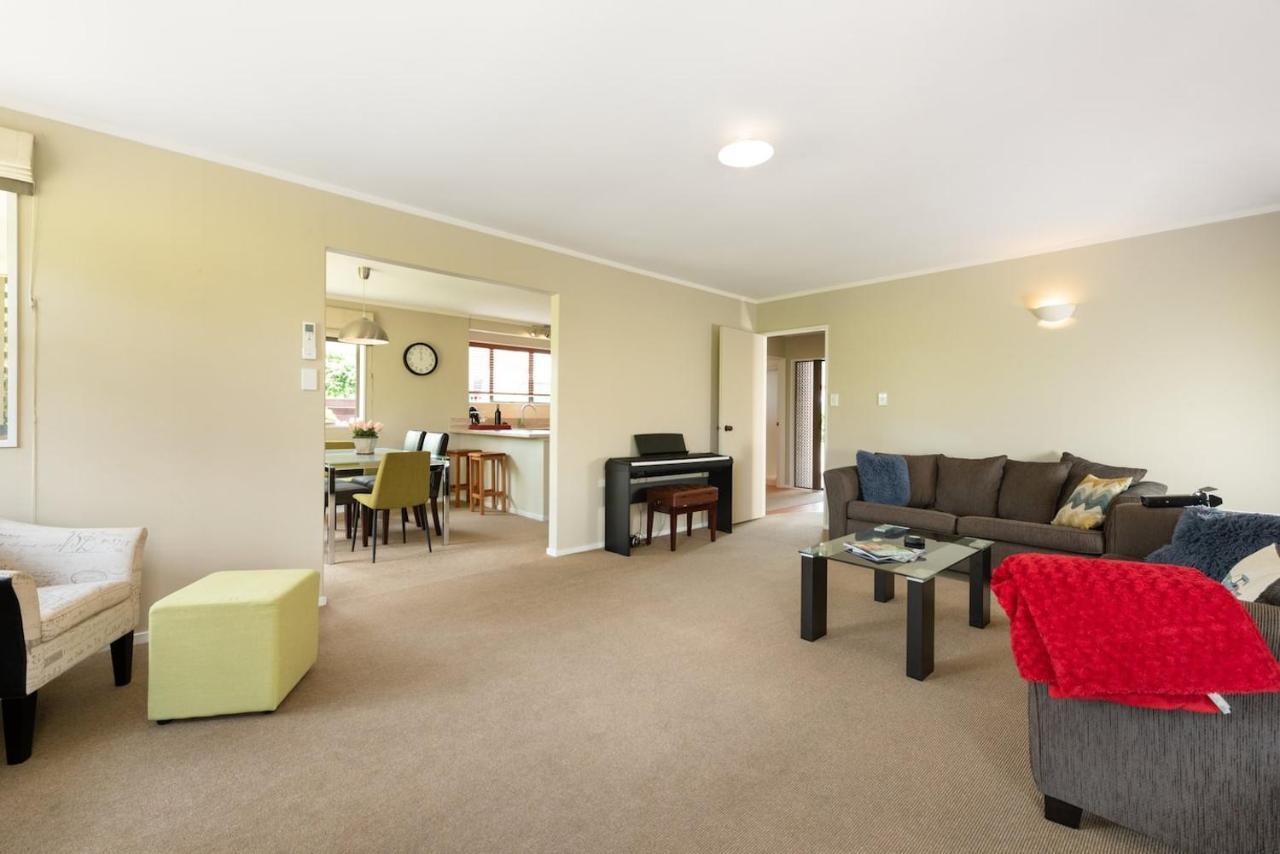 Golfers Delight In Quiet Cul De Sac Villa Mount Maunganui Exterior foto