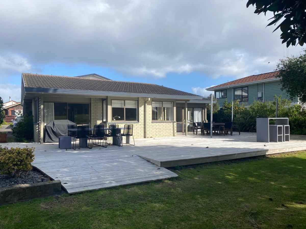 Golfers Delight In Quiet Cul De Sac Villa Mount Maunganui Exterior foto